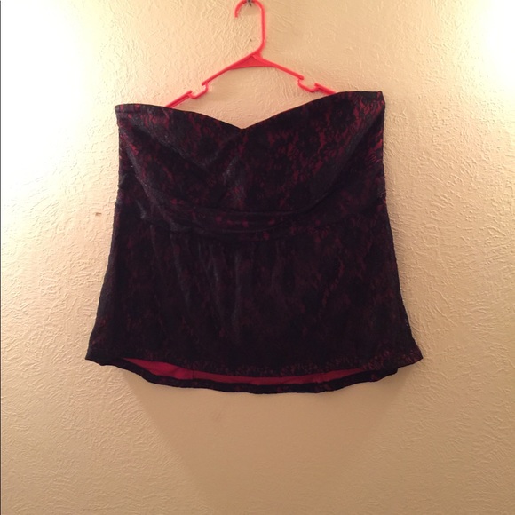 HOt TORRID - Picture 2 of 3